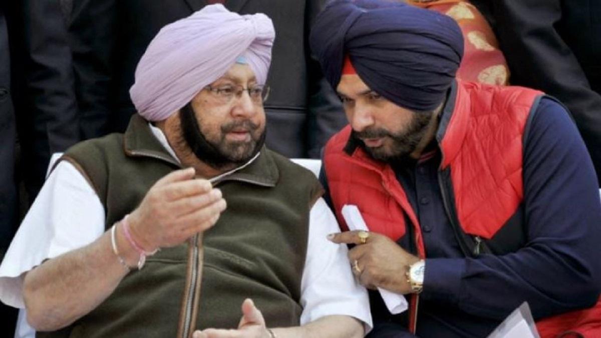 कैप्टन-सिद्धू में मतभेद सुलझने के आसार (फाइल फोटो)