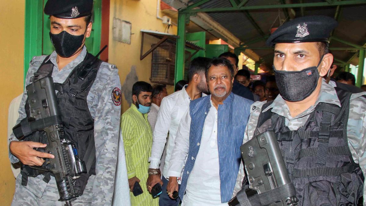 भाजपा नेता मुकुल रॉय (फाइल फोटो-PTI)