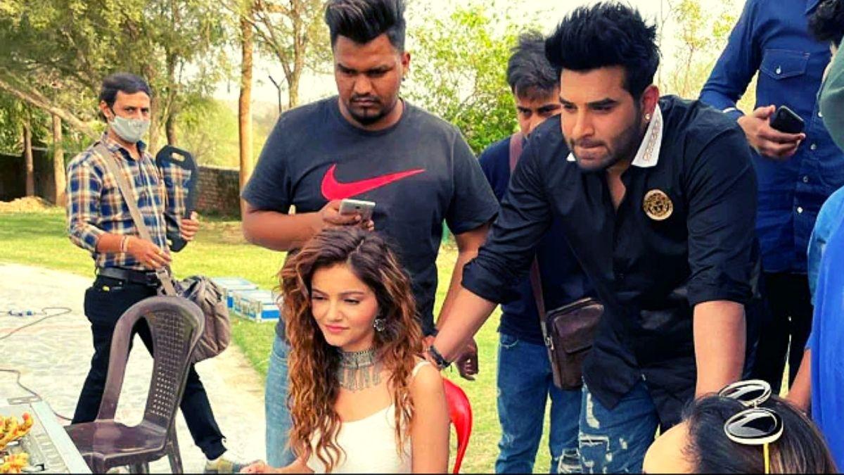 रुबीना संग पारस 