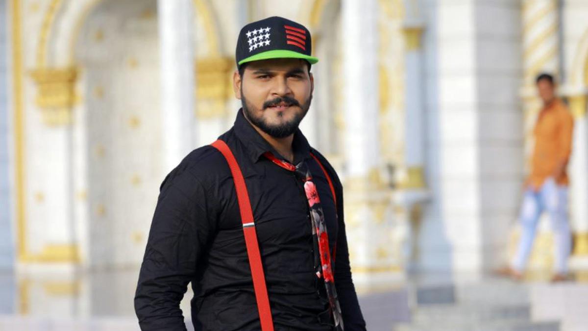 भोजपुरी सिंगर अरविंद अकेला कल्लू