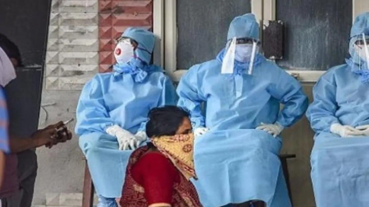 देश में कोरोना केस तेजी से बढ़ रहे 