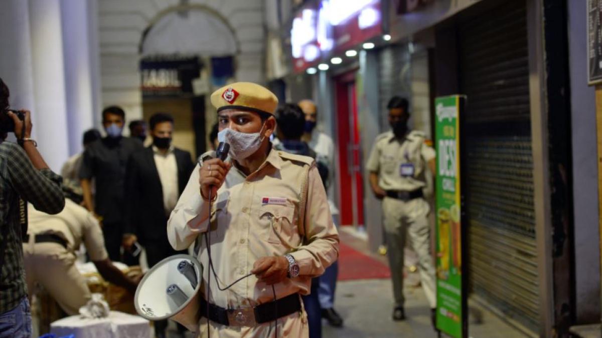 दिल्ली में कोरोना संक्रमण की दर 7 फीसदी (फोटो- पीटीआई)