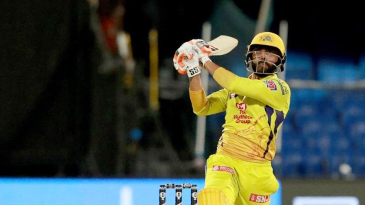 रवींद्र जडेजा ने RCB के खिलाफ खेली तूफानी पारी