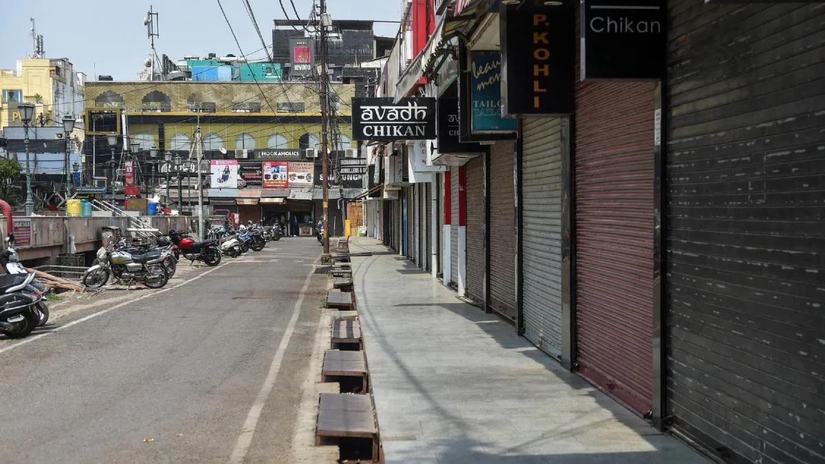 यूपी में 35 घंटे का लॉकडाउन (फोटोः पीटीआई) 