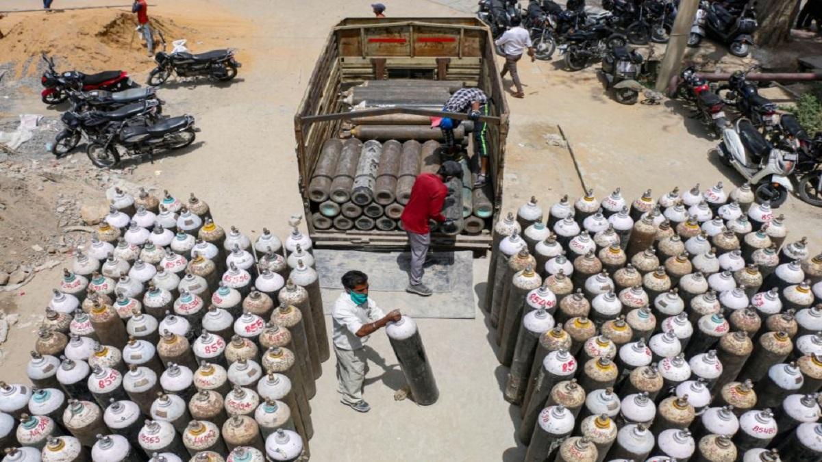 ऑक्सीजन सिलेंडर की कमी होगी खत्म! (फाइल फोटो)