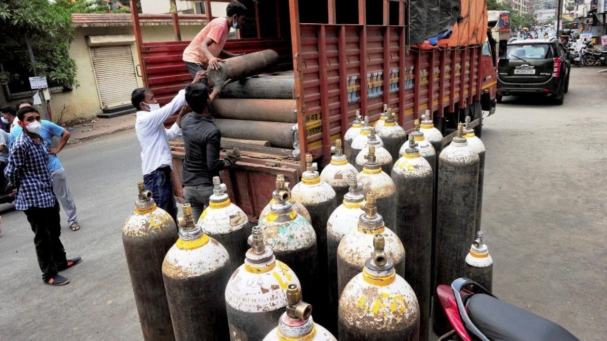 ऑक्सीजन सपलाई पर केंद्र का निर्देश (फाइल फोटो: PTI) 