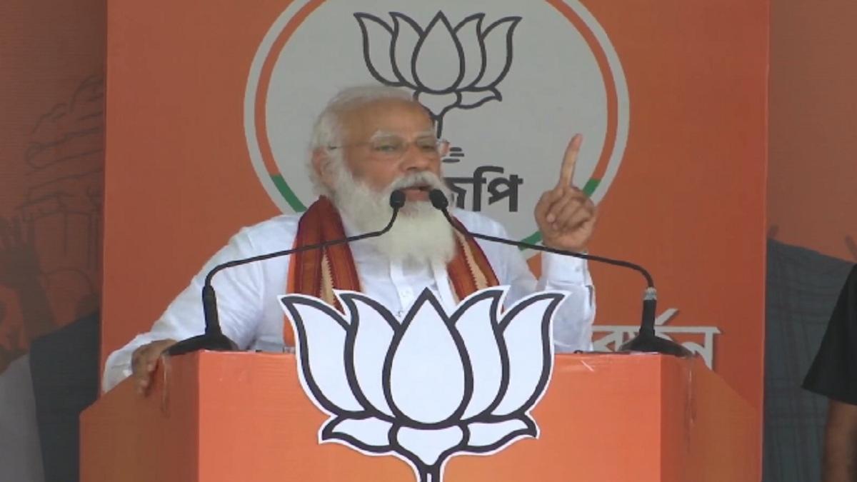 पीएम मोदी ने ममता बनर्जी पर निशाना साधा. (फोटो-ट्विटर)