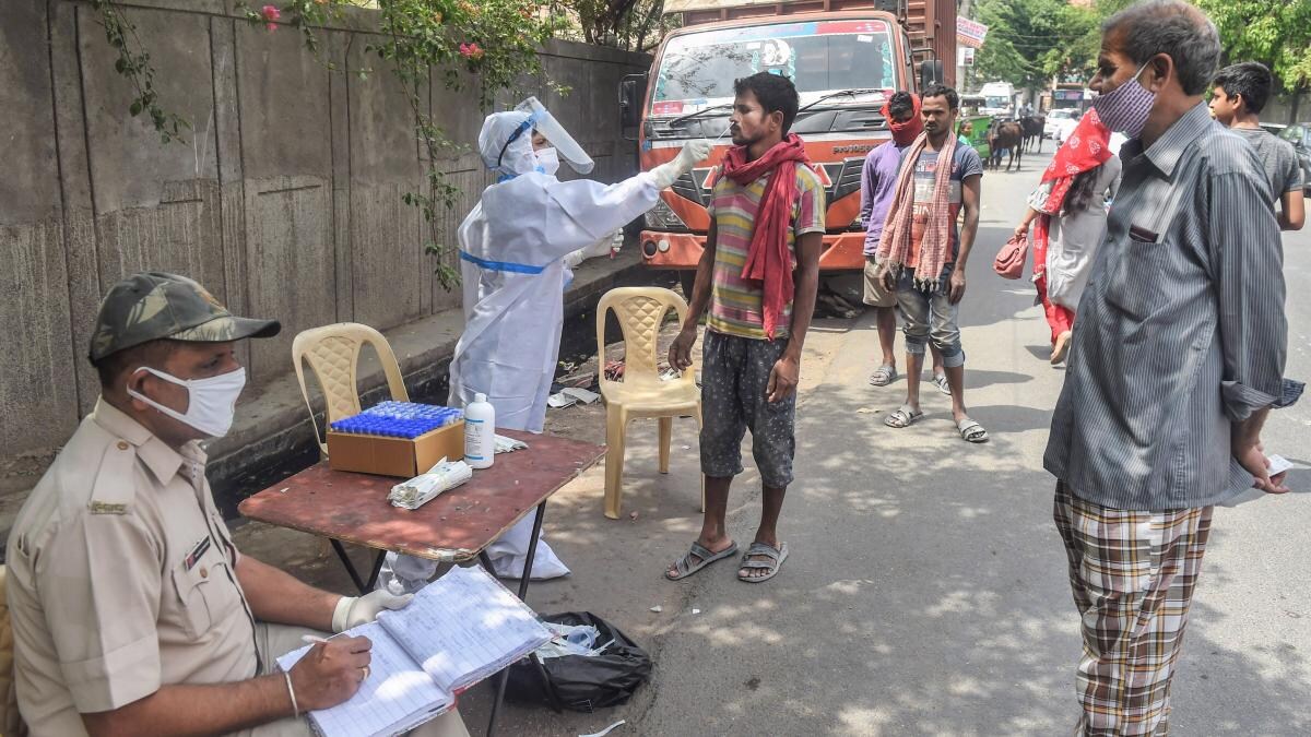 कोरोना: 'पहले से भी खतरनाक है ये लहर, बच्चे-युवा-गर्भवती महिलाएं हो रहे शिकार', एक्सपर्ट की चेतावनी - Corona virus cases in delhi Lok Nayak Hospital children youth new updates ...