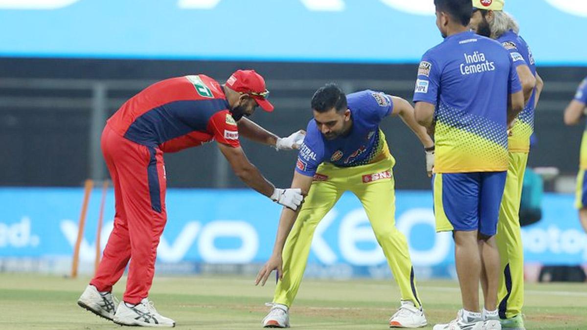 मोहम्मद शमी और दीपक चाहर 