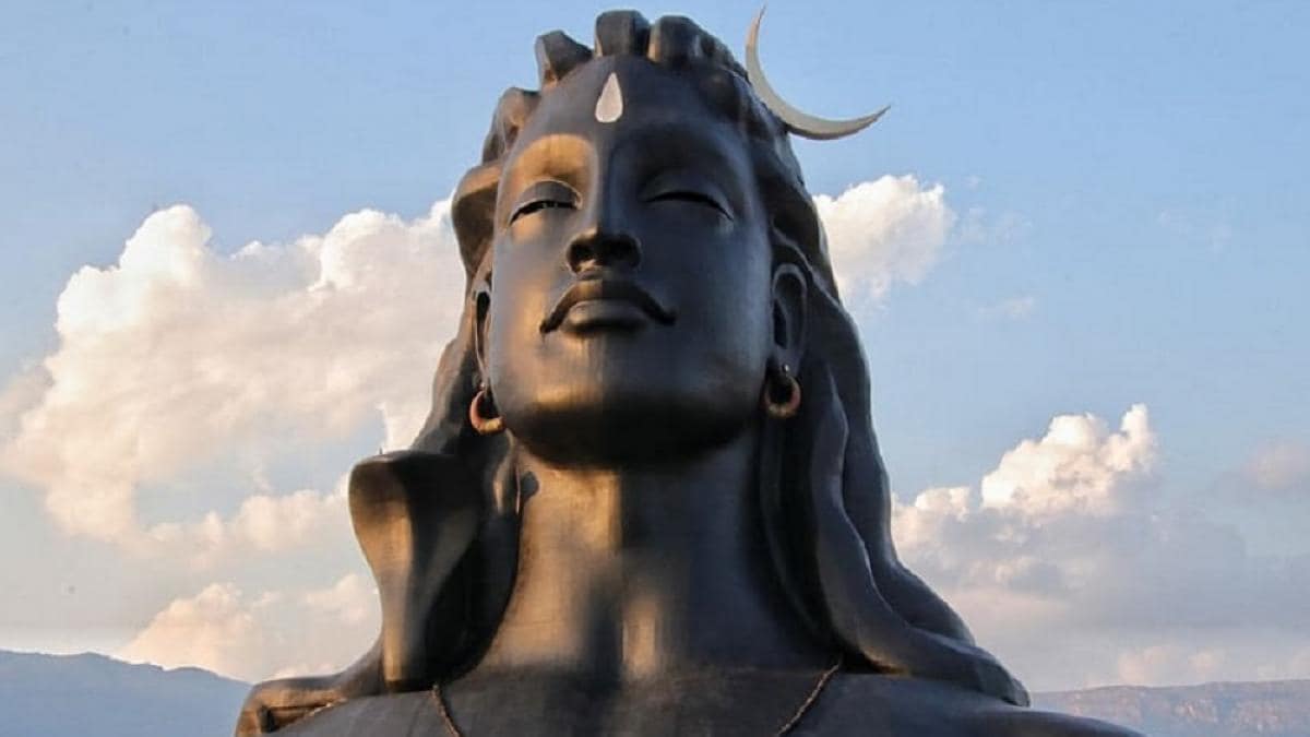शुक्र प्रदोष व्रत आज, जानें इसकी महिमा और भगवान शिव की पूजन विधि शुक्र प्रदोष व्रत आज, जानें इसकी महिमा और भगवान शिव की पूजन विधि