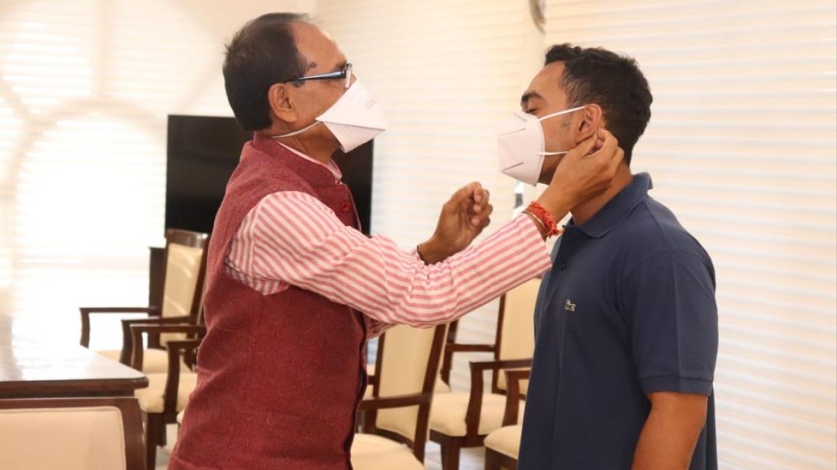 शिवराज सिंह चौहान के बेटे को हुआ कोरोना (फाइल फोटो)