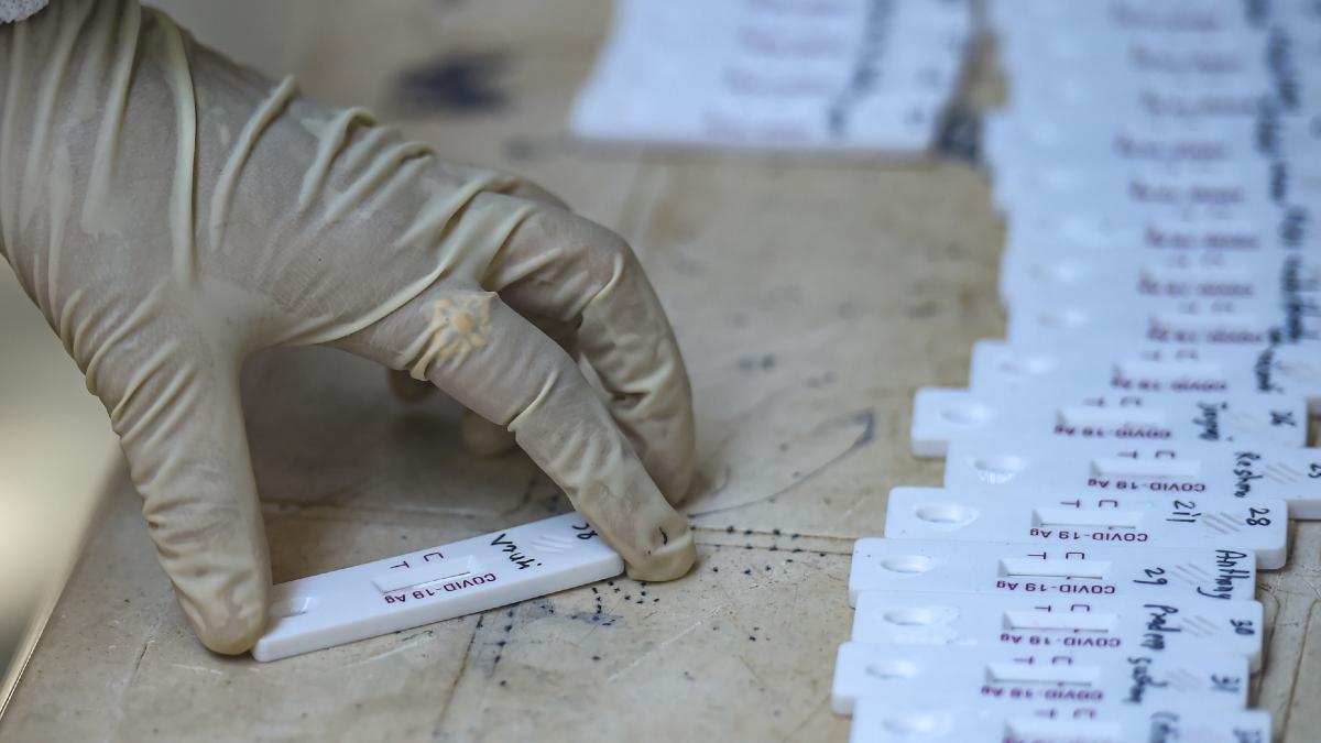 बिहार में एक्टिव केस 55 हजार के ऊपर. (फाइल फोटो-PTI)