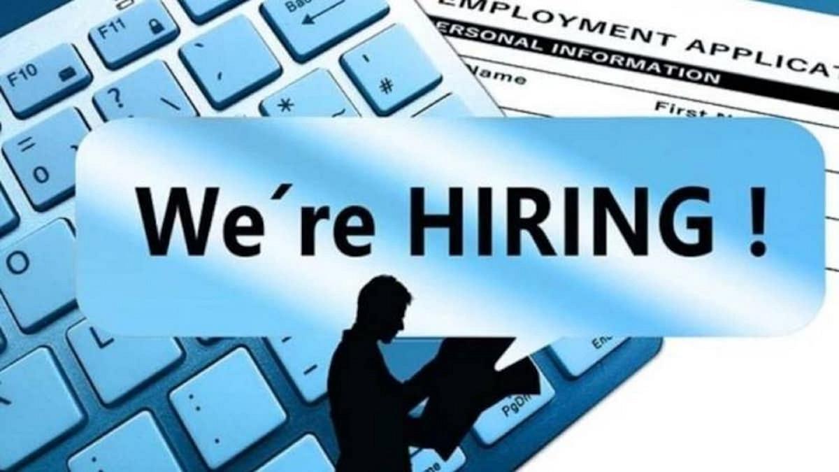 Sarkari Naukri Job 2021 Live Updates: सरकारी विभागों के कई पदों पर वैकैंसी
