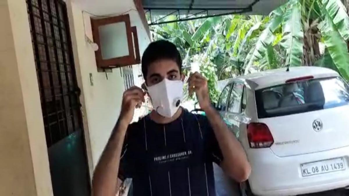 माइक्रोफोन और एम्पलीफायर से लैस है ये डिवाइस