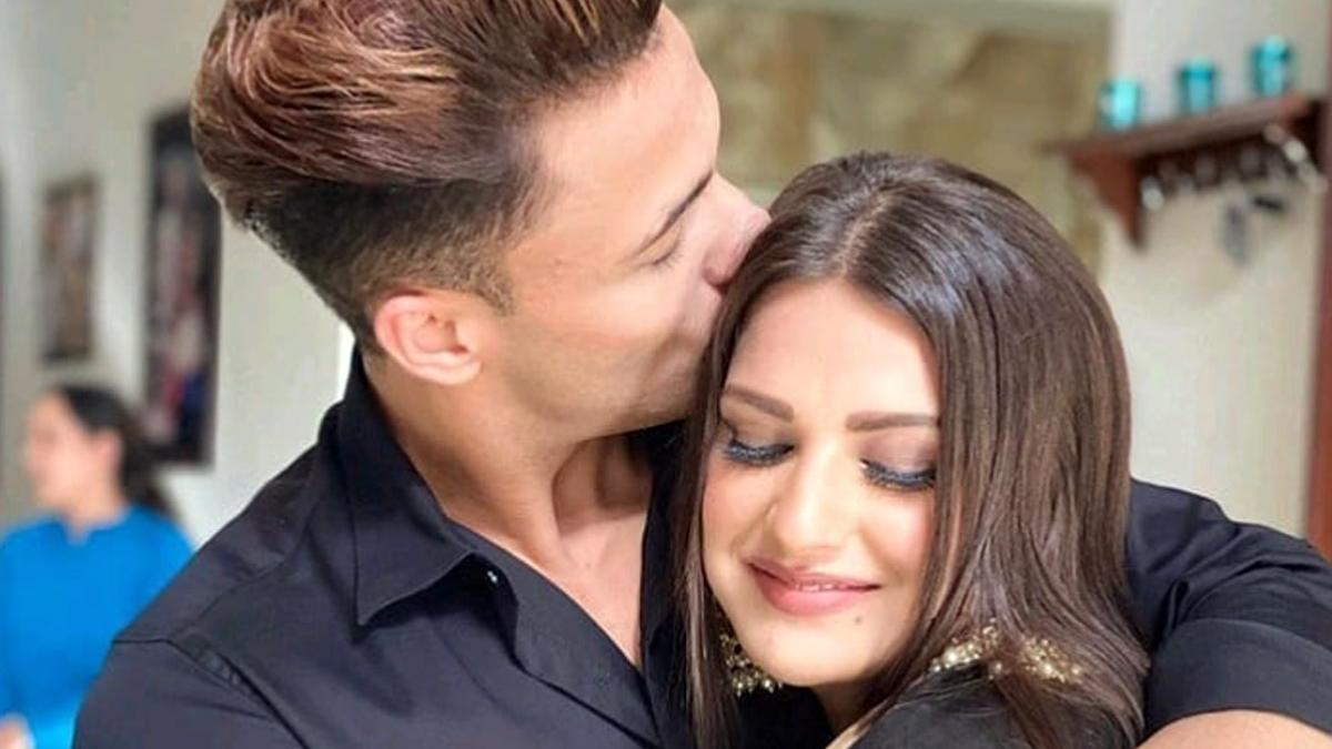 असिम और हिमांशी