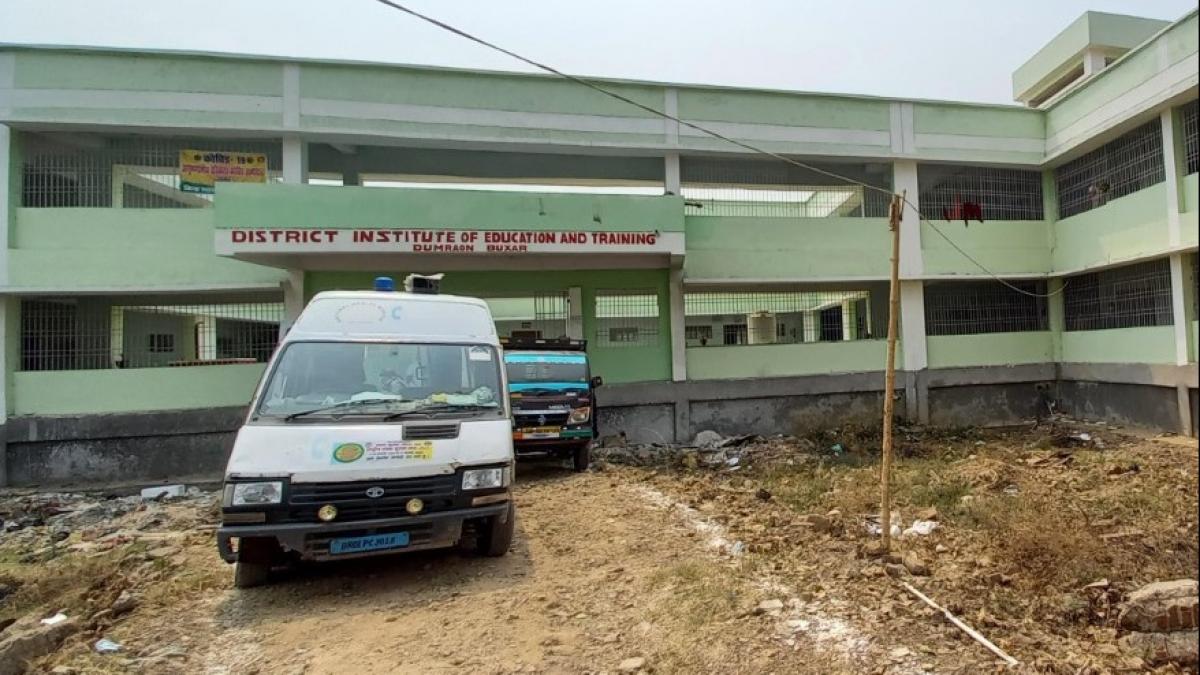 बक्सर के अस्पताल में बिगड़ रहे हैं हालात (फोटो: Aajtak)