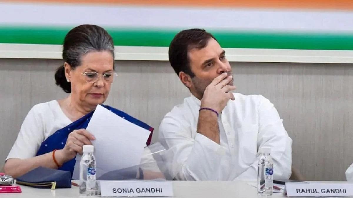 कांग्रेस पार्टी ने CWC की बैठक 10 मई को बुलाई, चुनावी नतीजों और कोरोना पर होगी चर्चा - Congress Working Committee to meet on May 10 over Assembly election results and COVID19 situation - AajTak
