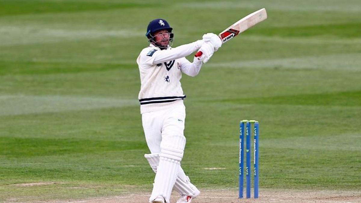 45 की उम्र में इस बल्लेबाज ने खेली 190 रनों की तूफानी पारी, अश्विन बोले- क्या क्रिकेटर है