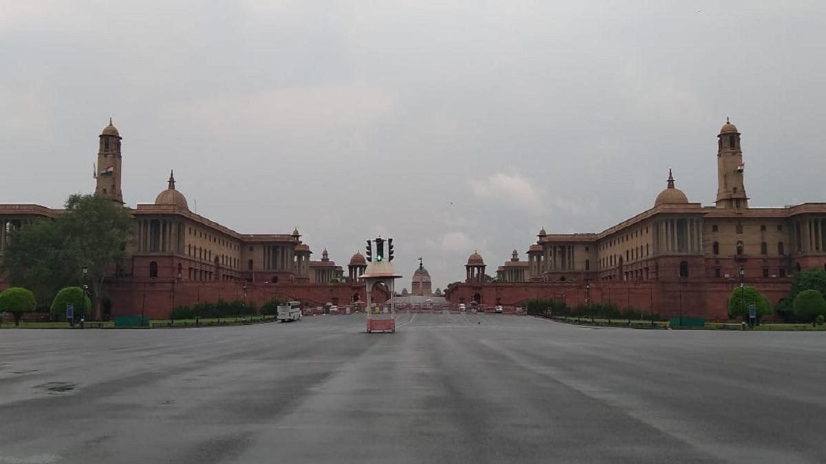 Weather Update: दिल्ली-NCR में मौसम ने फिर ली करवट, कई राज्यों में दिनभर बारिश के आसार