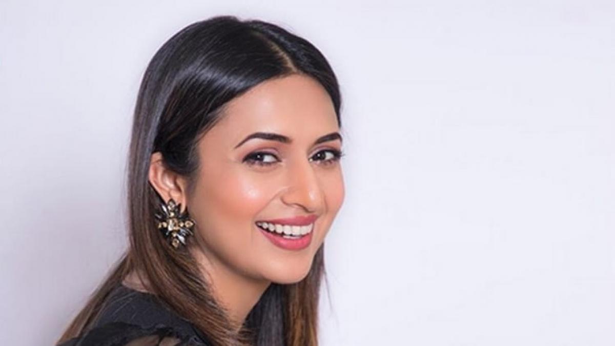 दिव्यांका त्रिपाठी ने मोबाइल नेटवर्क प्रोवाइडर को लगाई झाड़, बोलीं- कस्टमर को लटका रहे