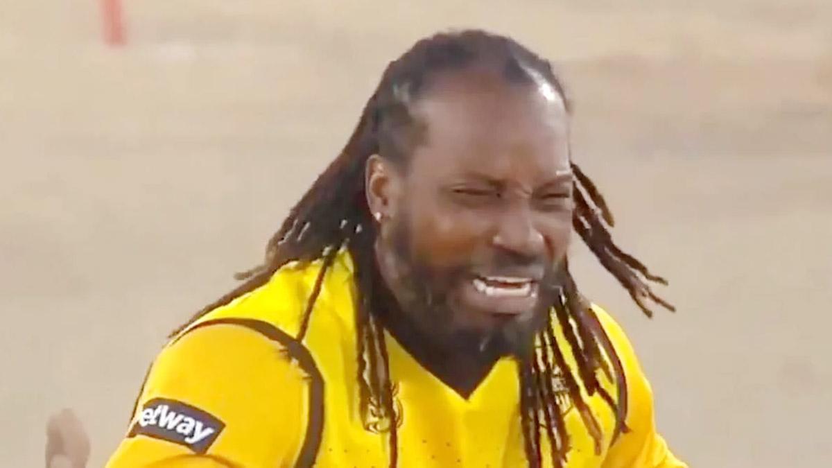 ऐसा क्या हुआ कि फूट-फूटकर रोए क्रिस गेल? वायरल हो रहा वीडियो