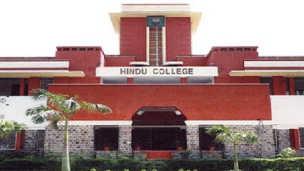 हिंदू कॉलेज के एसोसिएट प्रोफेसर की कोरोना से मौत हो गई है. (सांकेतिक तस्वीर)