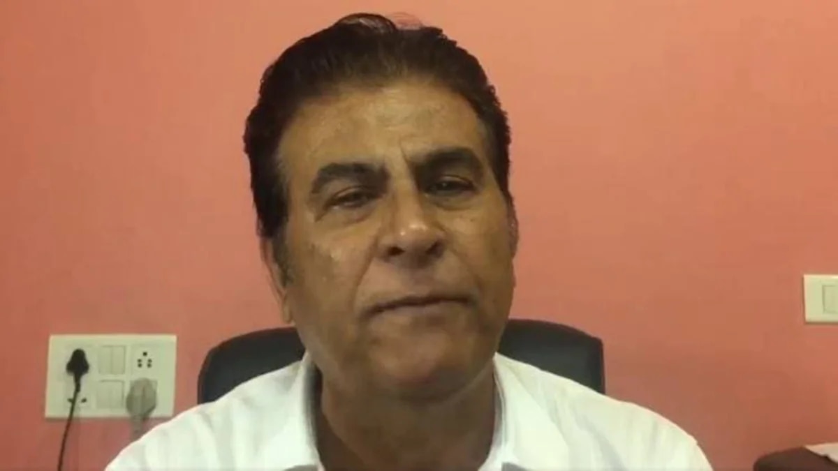 पूर्व आईएएस अधिकारी सूर्य प्रताप सिंह (फाइल फोटो)