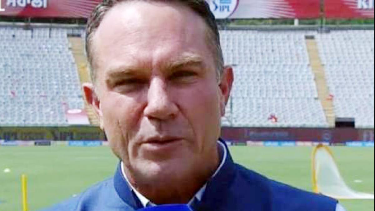  Michael Slater (File)