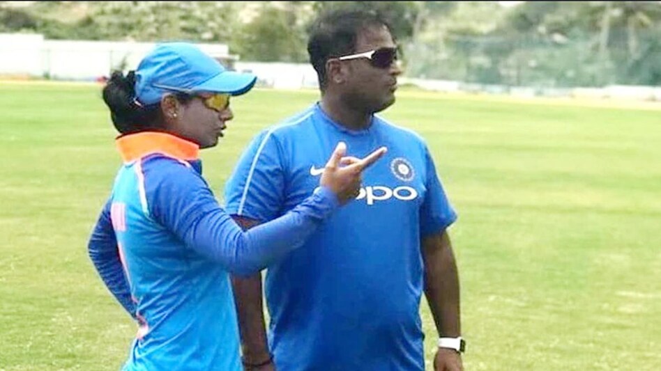 मिताली राज ने रमेश पोवार पर लगाया था ये आरोप, अब फिर साथ काम करेंगे दोनों मिताली राज ने रमेश पोवार पर लगाया था ये आरोप, अब फिर साथ काम करेंगे दोनों