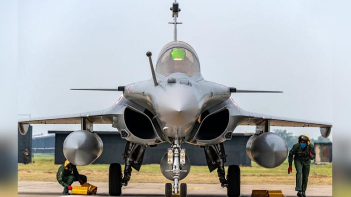 भारत को मिल गए तीन और राफेल विमान ( फोटो-PIB)