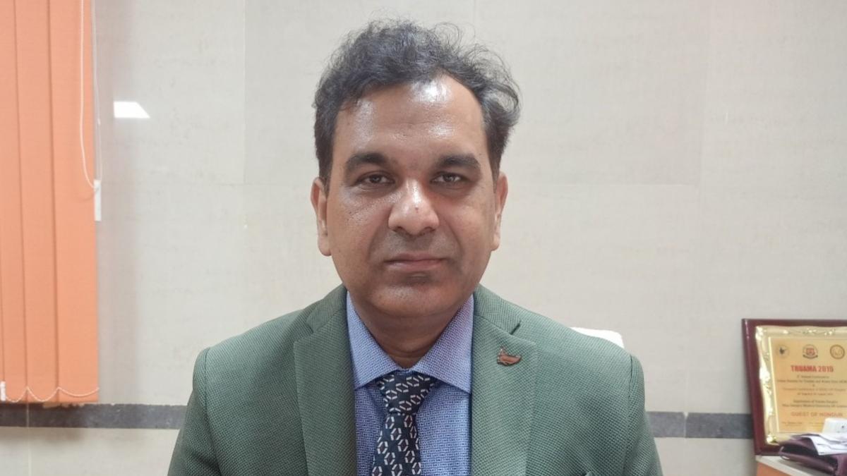 KGMU के डॉक्टर वेद प्रकाश