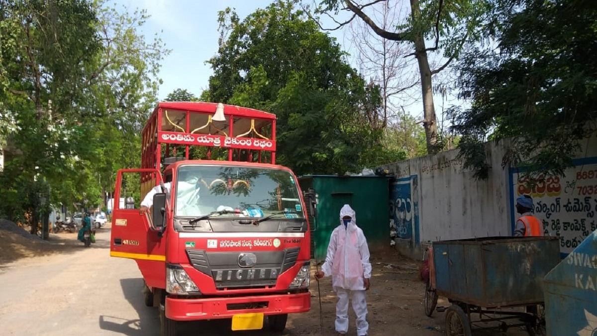 गरीब परिवारों की महानगर पालिका कर रही मदद