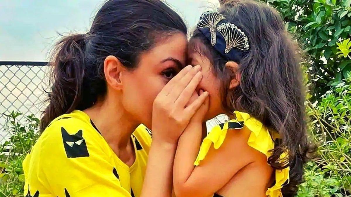 सोहा अली खान-इनाया 