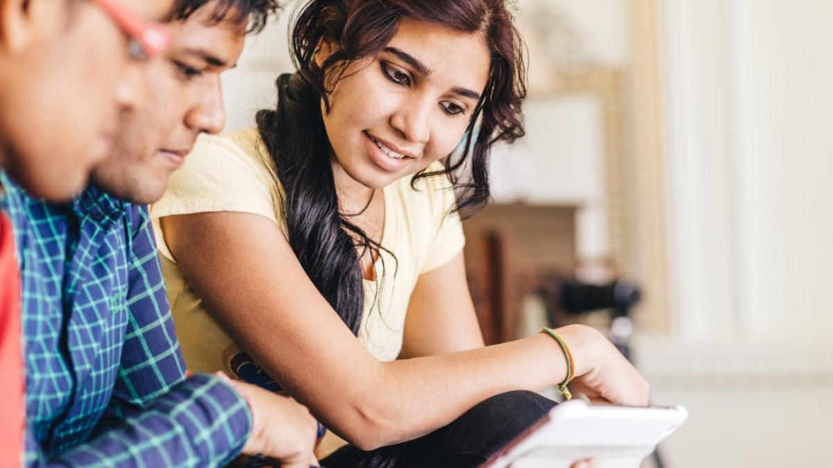 UGC: फाइनल इयर के अलावा यूनिवर्सिटी के बाकी छात्र बिना एग्‍जाम प्रमोट होंगे