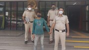 दिल्ली पुलिस ने शख्स को हैदराबाद से किया गिरफ्तार (फोटो- आजतक) दिल्ली पुलिस ने शख्स को हैदराबाद से किया गिरफ्तार (फोटो- आजतक)