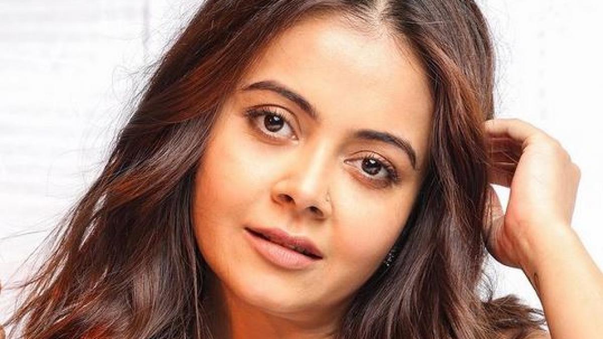 देवोलीना भट्टाचार्जी ने किया बेली डांस, फैन ने कहा- गोपी बहू संस्कार भूल गई?