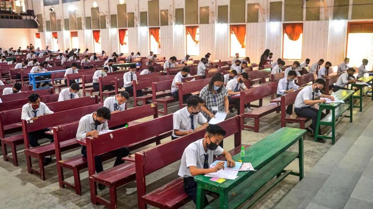 त्रिपुरा सरकार ने 30 फीसदी कम किया 10वीं और 12वीं का सिलेबस (फाइल फोटोः PTI)