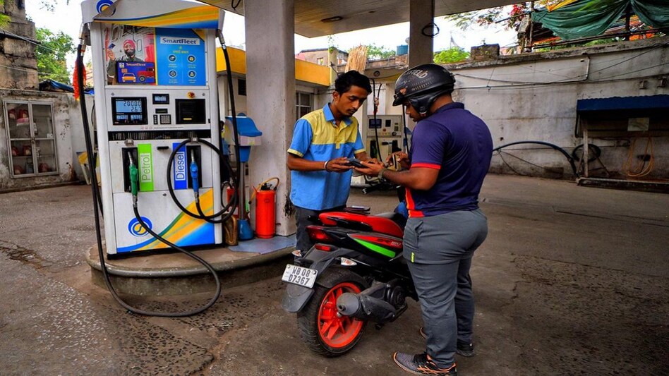 पेट्रोल पंप पर जीरो देखने से भी ज्यादा जरूरी है Fuel Density-Fuel Density is more important than seeing zero on petrol pump