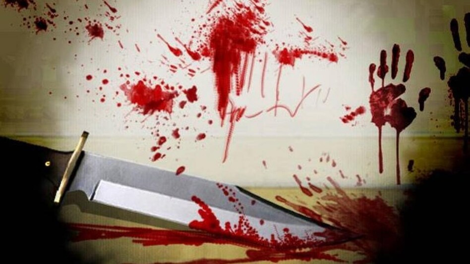 UP: धारदार हथियार से गला काटकर महिला का मर्डर, अवैध संबंधों में हत्या का शक - UP Woman murdered by slitting her throat with a sharp weapon suspected of murder in illicit