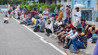 कोरोना ने एक करोड़ से ज्यादा को किया बेरोजगार (फोटो: PTI) कोरोना ने एक करोड़ से ज्यादा को किया बेरोजगार (फोटो: PTI)