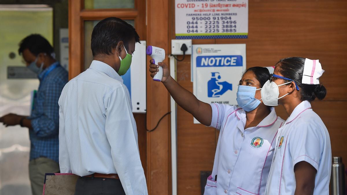 नर्सिंग स्टाफ को सिर्फ हिंदी या अंग्रेजी में ही बात करने का आदेश था. (फाइल फोटो-PTI)