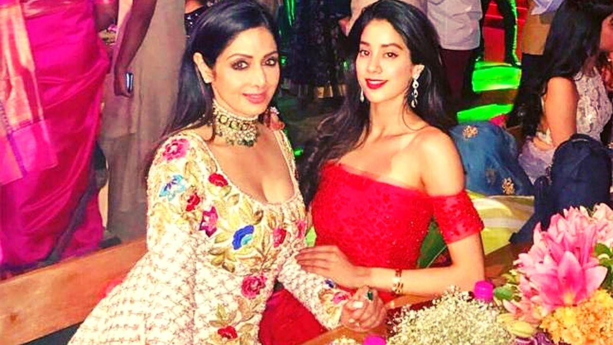 जाह्नवी कपूर ने शेयर की मां श्रीदेवी की सलाह, बोलीं- कभी किसी पर निर्भर न रहें