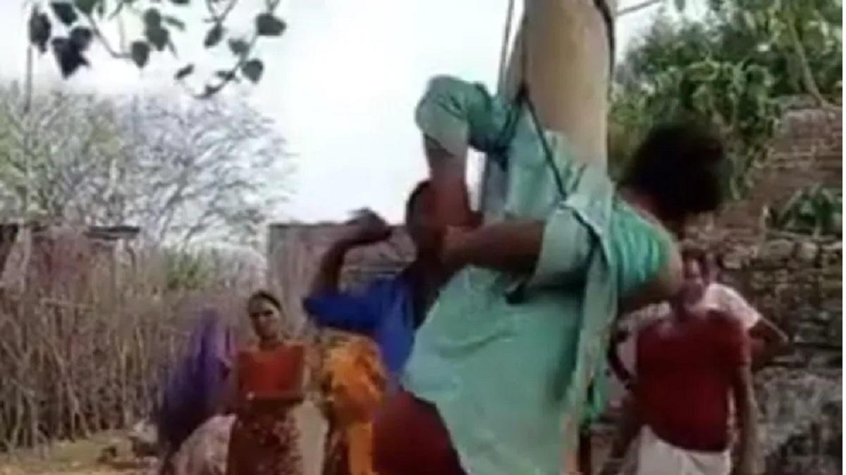 दलित युवक की पेड़ से बांधकर पिटाई की गई थी.