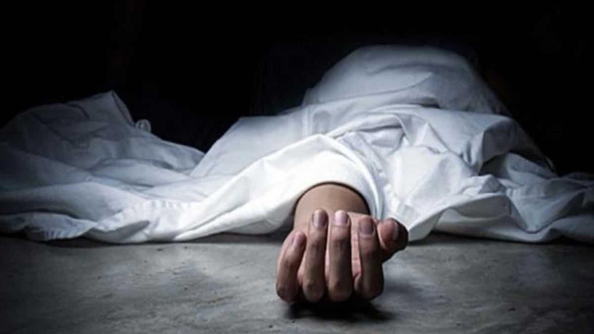 दिल्ली के रोहिणी में संदिग्ध हालत में मिला युवक-युवती का शव, लिव-इन रिलेशनशिप में रह रहे थे दोनों