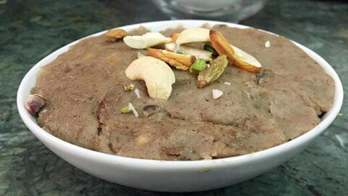 Kuttu Ke Aate Ka Halwa Recipe in Hindi