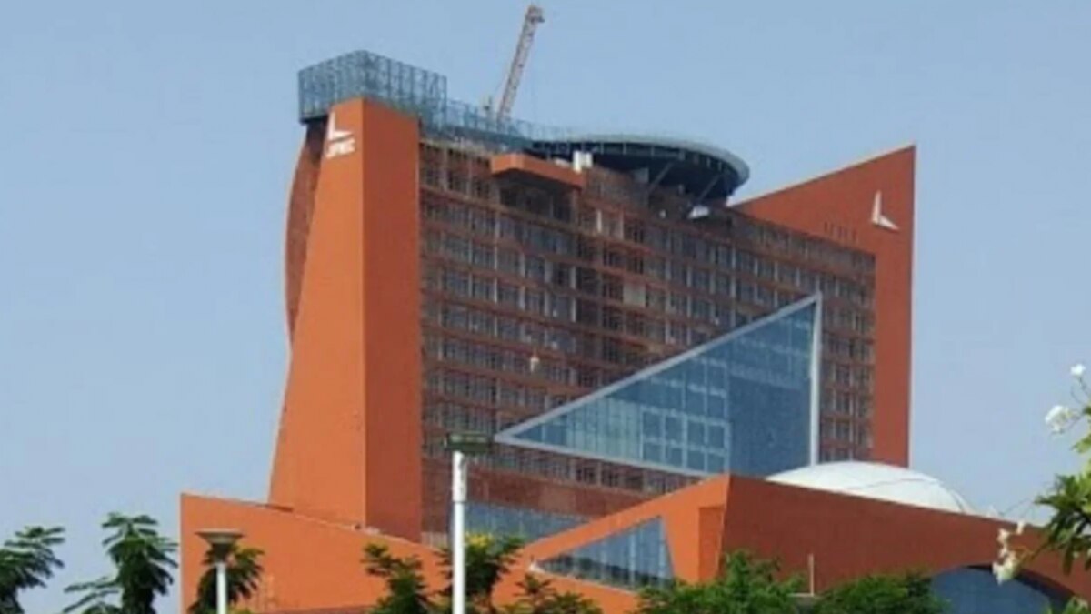 जय प्रकाश नारायण इंटरनेशनल सेंटर में चोरी