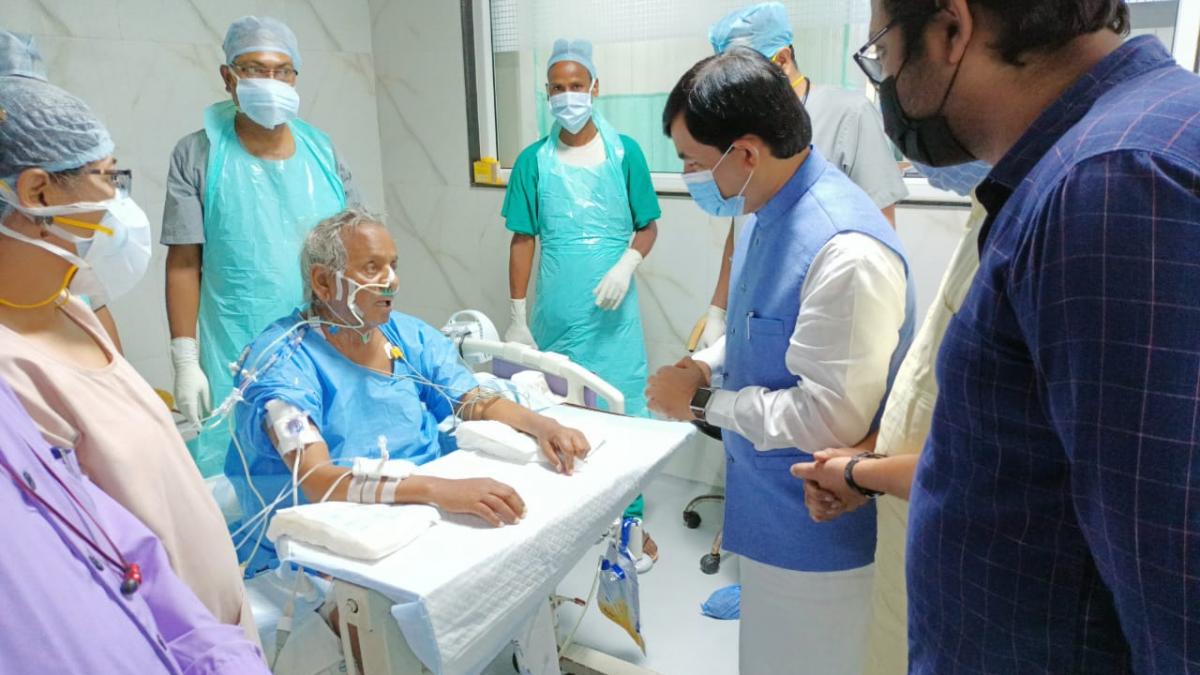 कल्याण सिंह से मिले शाहनवाज