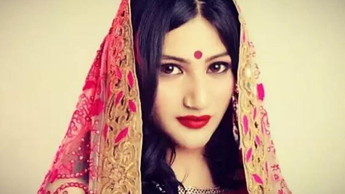 महिका शर्मा