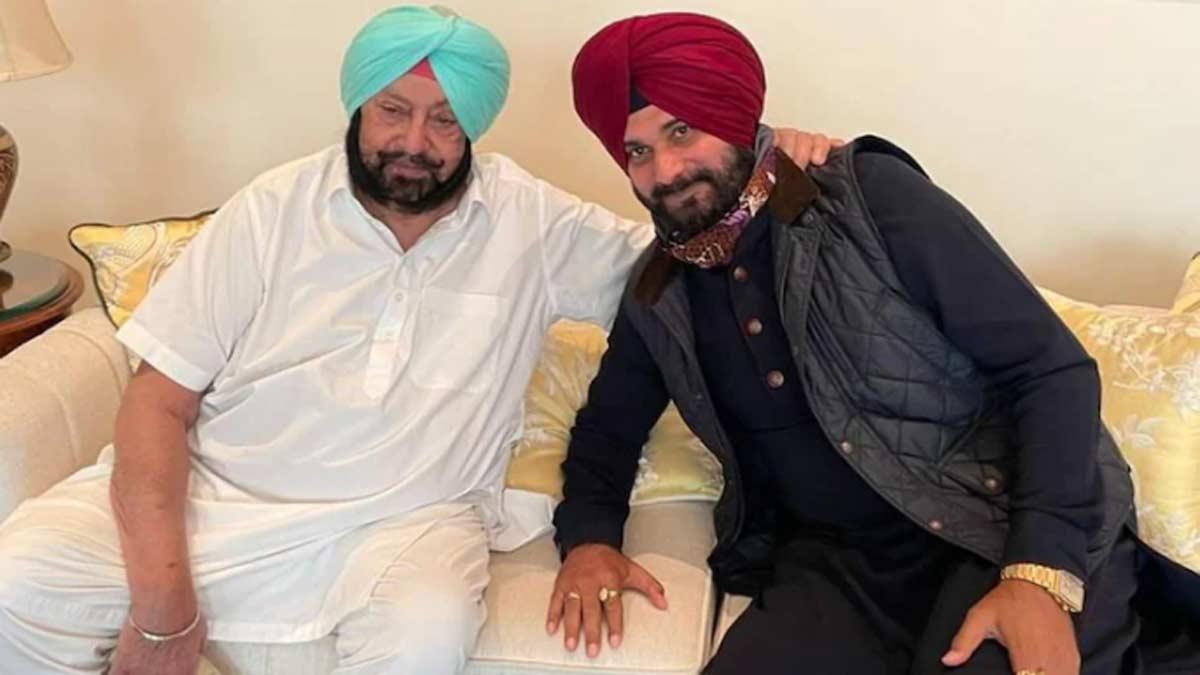 पंजाब में नवजोत सिद्धू और कैप्टन अमरिंदर के बीच विवाद खत्म होने का नाम नहीं ले रहा (फाइल-FB)