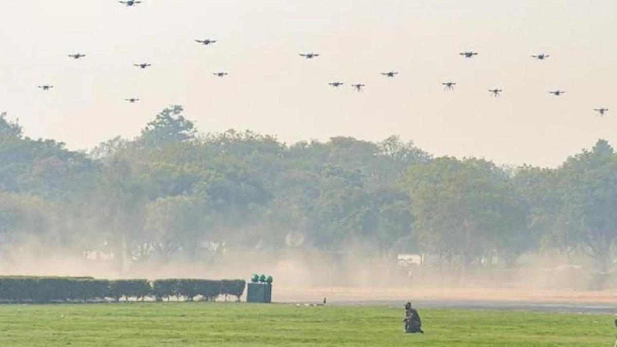 एक बार फिर नए ड्रोन नीति तैयार करने में जुटा केंद्र (फाइल फोटो-PTI)